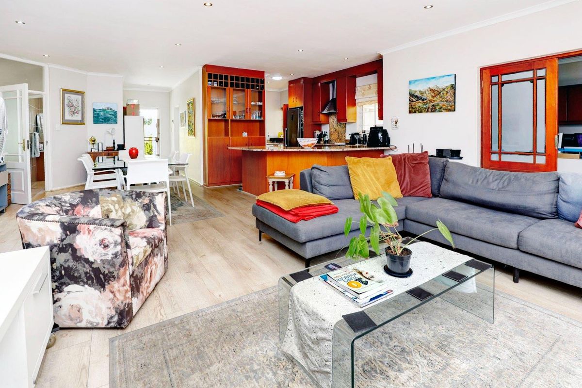 Perfect for a lock-up-and-go lifestyle! - Photo 5