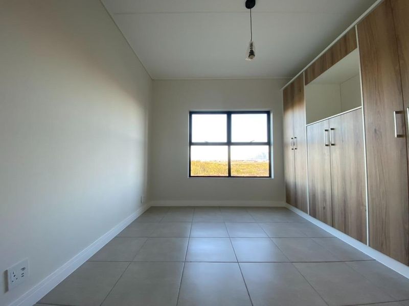 1 Bedroom Apartment in Sandown - Photo 9