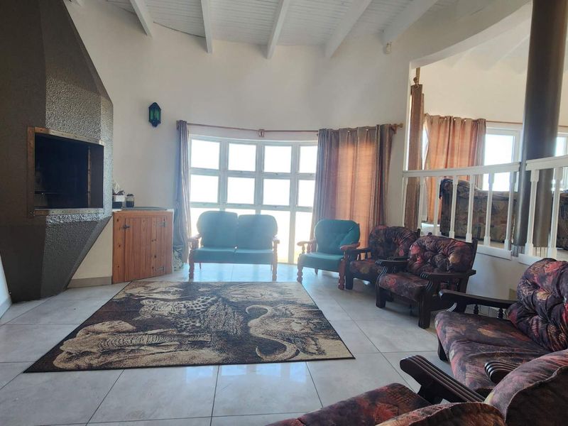 Closer to the beach you cannot stay in Henties Bay. - Photo 4