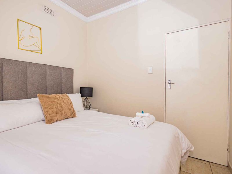 La Bella Vida Self Catering Apartments - Photo 7