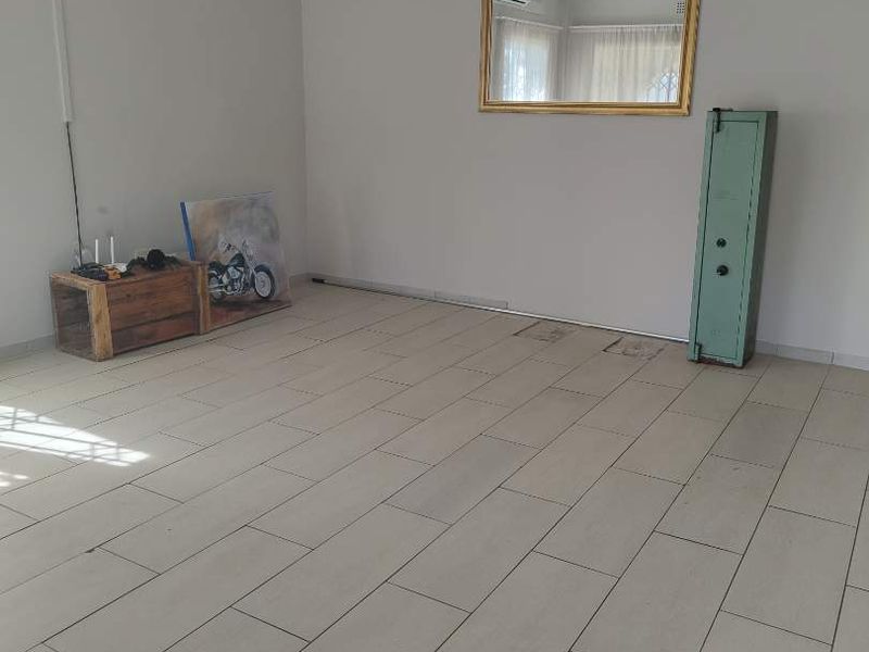 Investment Opportunity in Glencoe. - Photo 5