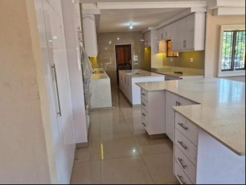 3 Bedroom House for sale in Northdene - Photo 6