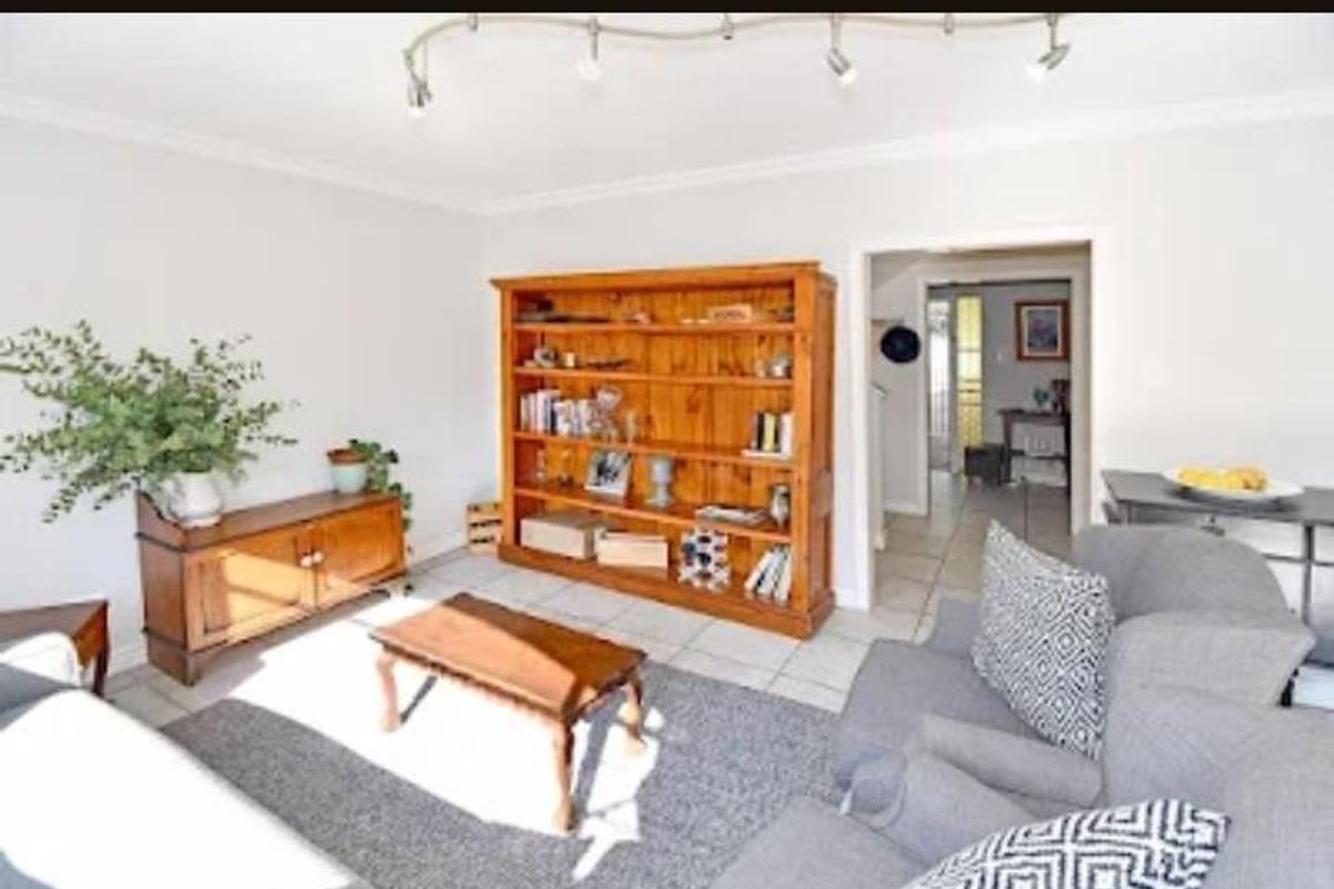 3 Bedroom immaculately renovated townhouse in Borrowdale drive - Photo 5