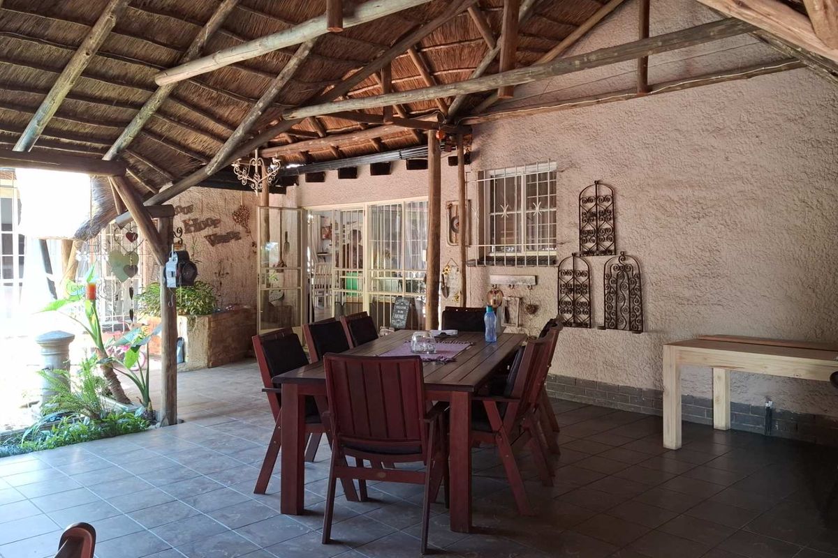 Stunning Home with 2 Flats and Solar - Photo 4