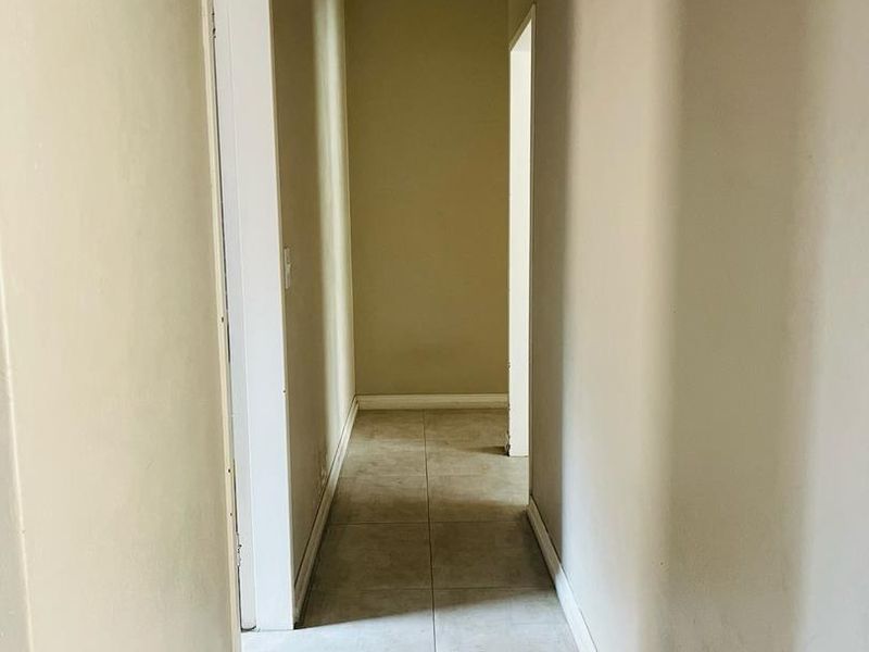 3 Bedroom house in a security ESTATE in Van Rebeeck Park - Photo 9