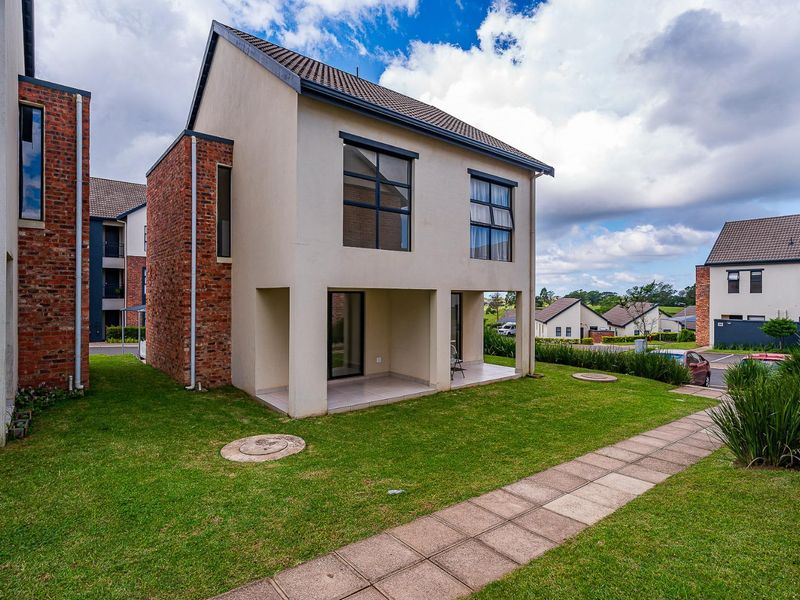 Modern 2-Bedroom Duplex – Kings Gate Estate Price: R1,050,000 | No Transfer Duty - Photo 2