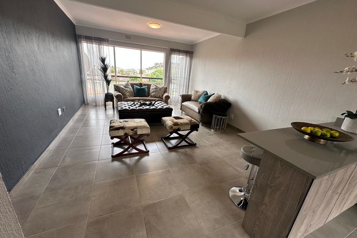 Newly Renovated 2-Bedroom, 1-Bathroom Unit - Photo 5