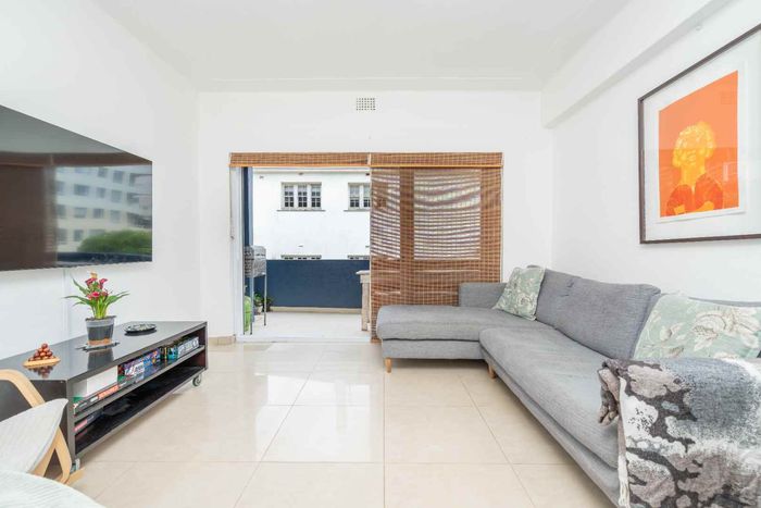 Property #2467139, Apartment Pending Sale in Three Anchor Bay