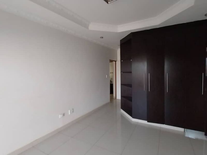 🏡 Double Storey House for Sale - Photo 9