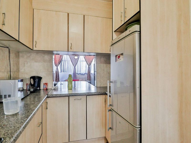 2 Bedroom  Apartment in Benoni CBD - Photo 9