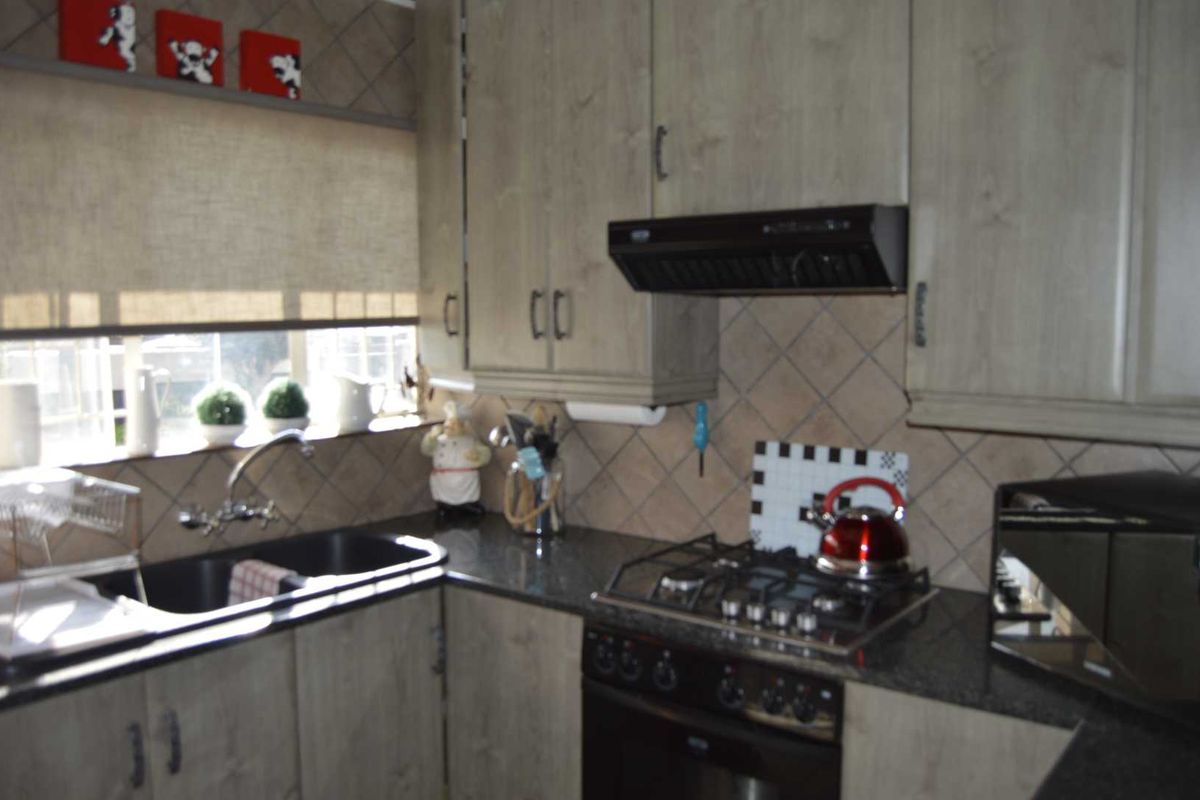 A HIDDEN GEM IN SHANGRILA - Photo 2