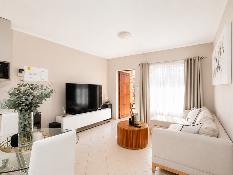 2 Bed 2 Bathroom, Family-Friendly Apartment with Clubhouse & Play Area - Photo 10