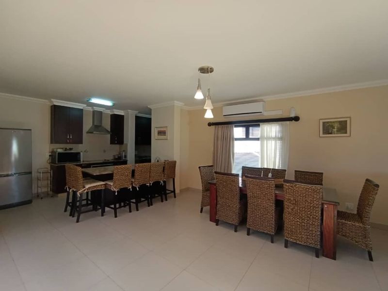 Townhouse with Sea View - Photo 6