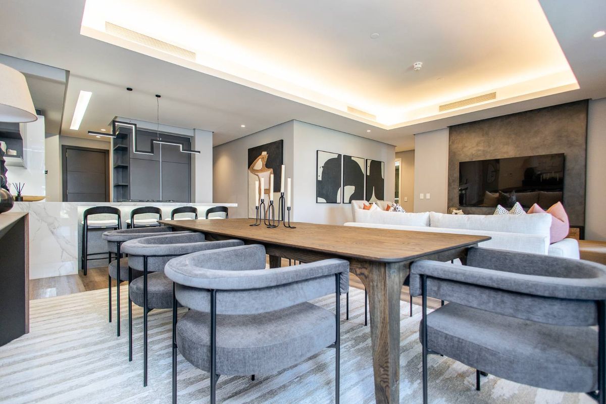 Luxury 3 bedroom furnished apartment - Photo 2