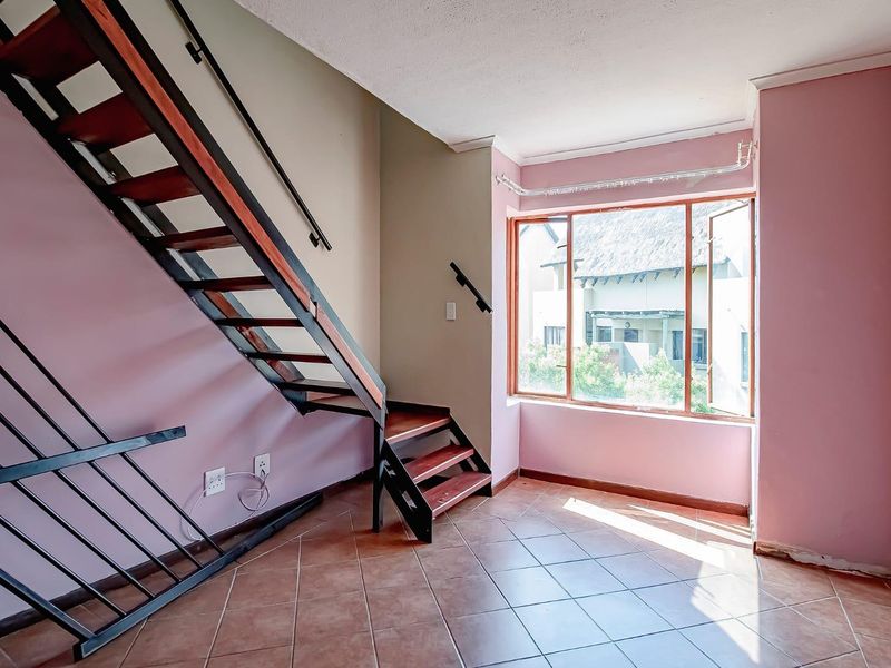 2-Bedroom Apartment in a Secure Estate - Photo 5