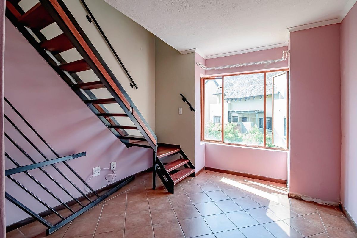 2-Bedroom Apartment in a Secure Estate - Photo 5