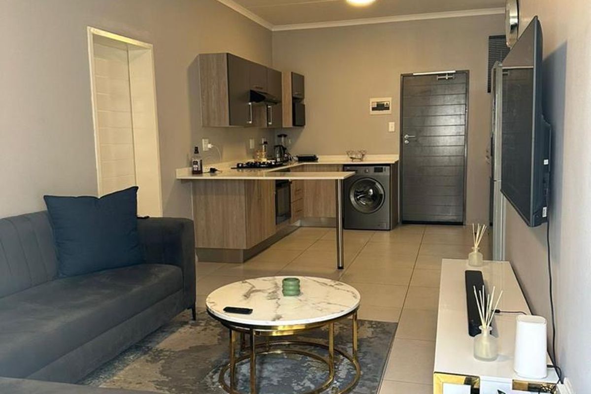 2bed 2bath for sale in Carlswald - Photo 5