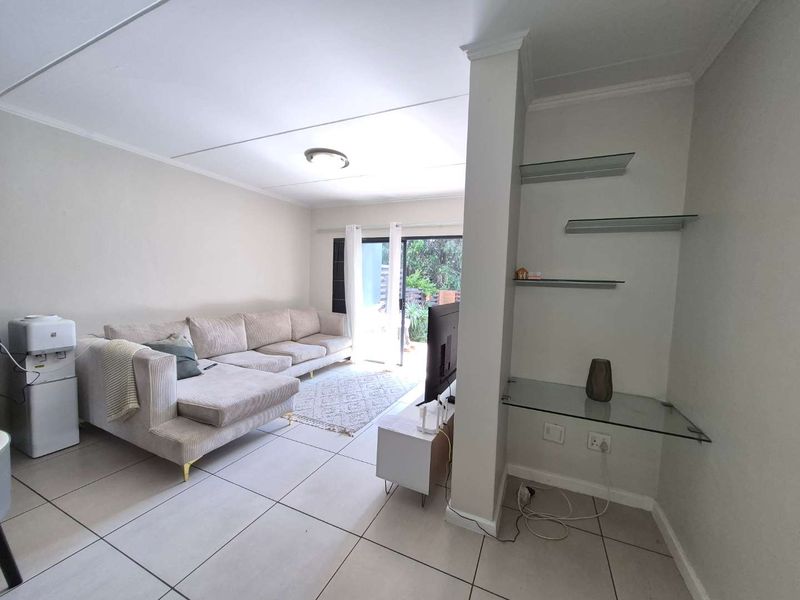 3 BEDS , 2 BATHS FOR SALE IN FOURWAYS - Photo 8