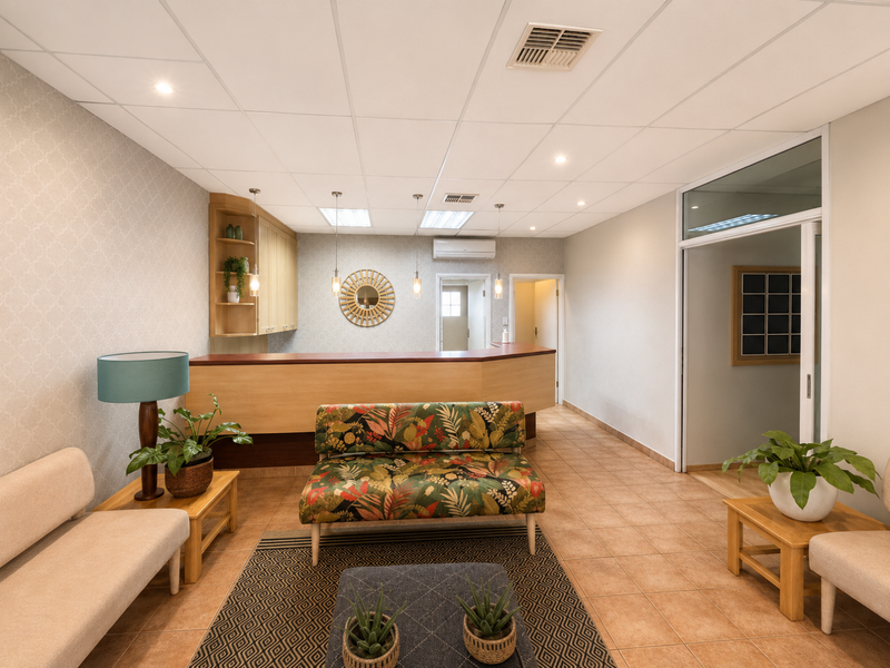 Prime Investment Opportunity: Fully Tenanted Office Block in Kloof Medical Centre - Photo 9