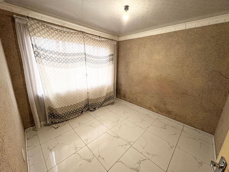 Neat two bedroom house for rental in the heart of Tsakane - Photo 6