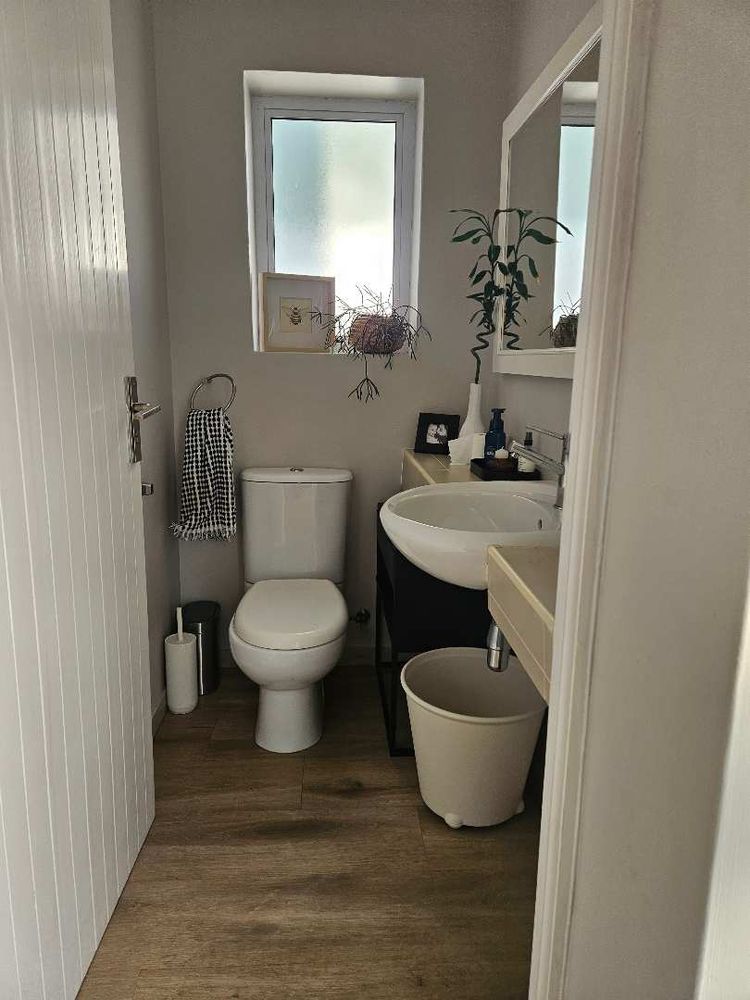 Downstairs guest toilet