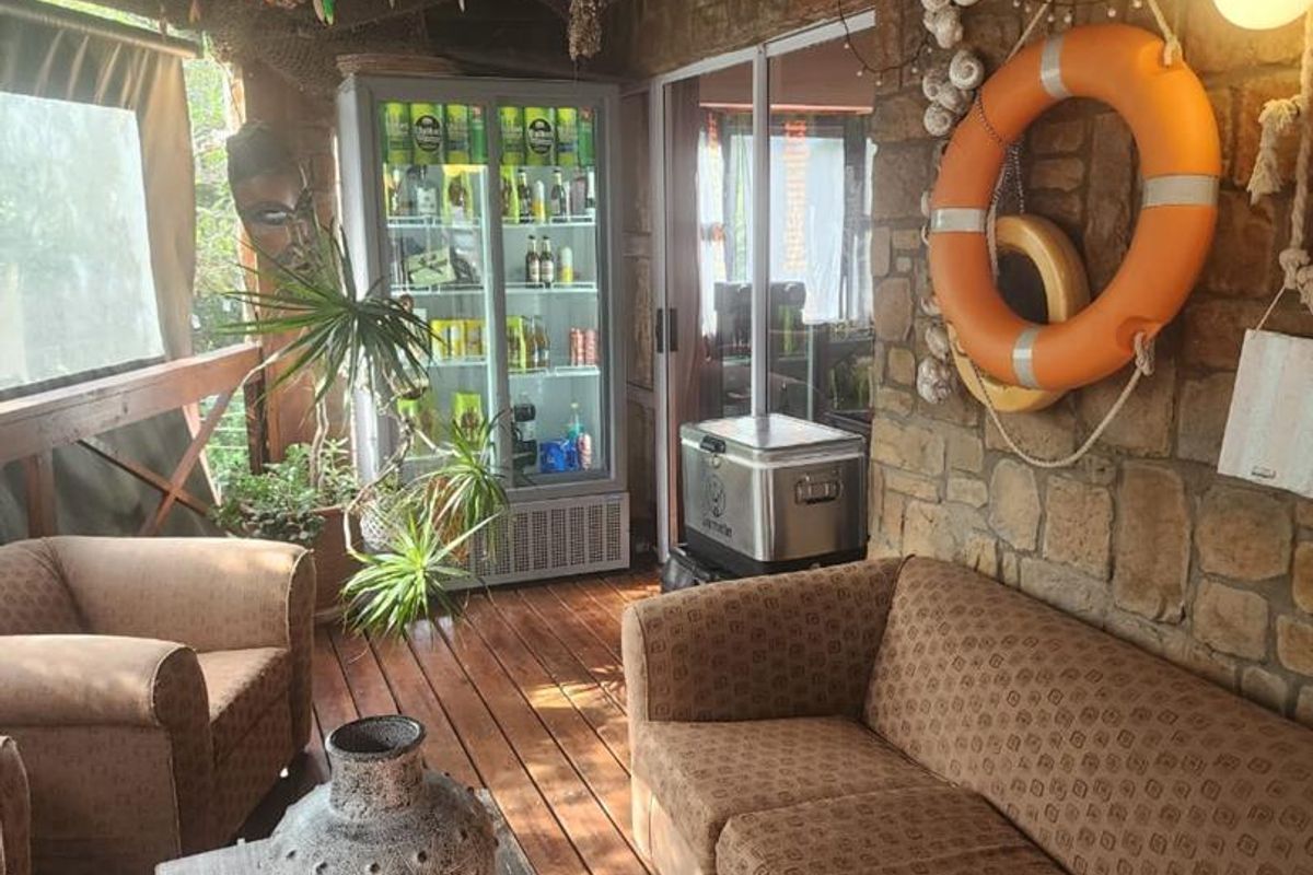 Exceptional, Unique, Multi-Level Coastal Home - Photo 3