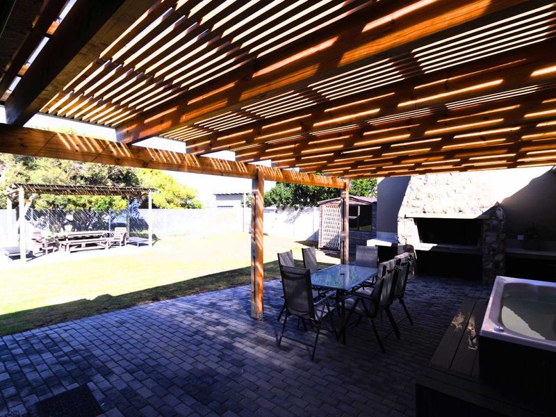 This Is What Coastal Living Was Always Meant to Feel Like! - Photo 5