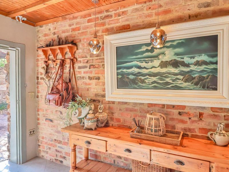 Exceptional 4 Bedroom Home in a Secure Estate on the Vaal River with Business Rights – Vaaloewer - Photo 8