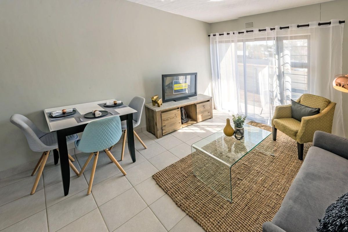 🌿 Modern 2-Bedroom Apartment with Balcony – Bridge Park - Photo 5