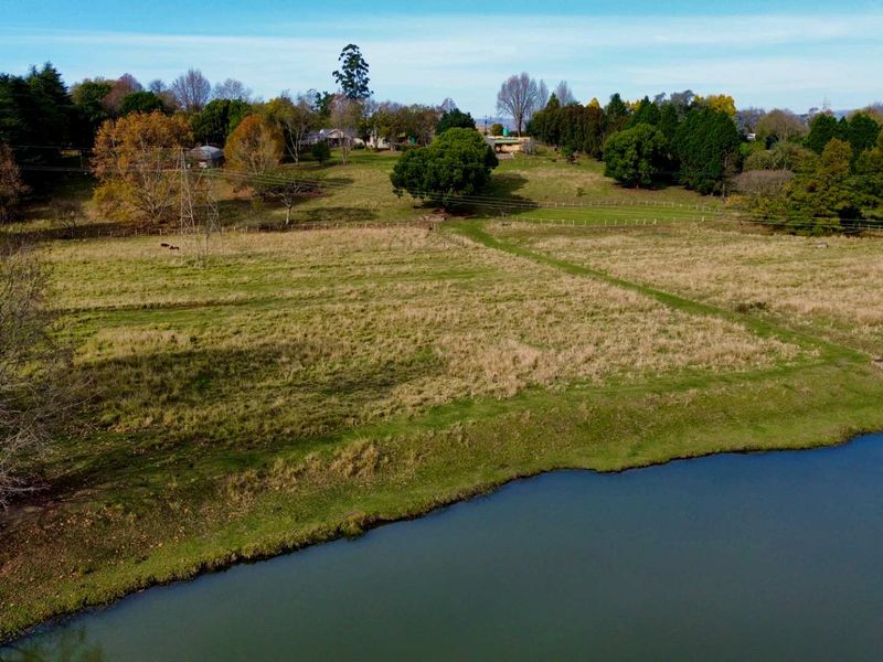 Lifestyle Smallholding with River Frontage near Howick - Photo 2