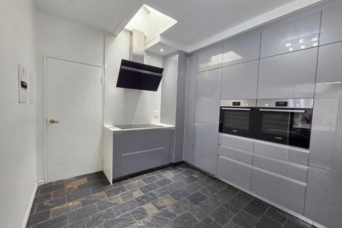 3 Bedroom Townhouse for Sale in Glenvista - Photo 3