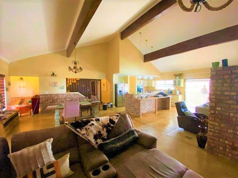 Luxury living at Heritage Hills - Photo 10