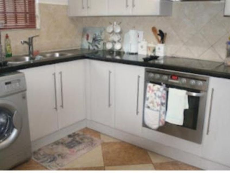 Two Bedroom Garden Unit in Edenburg - Photo 4