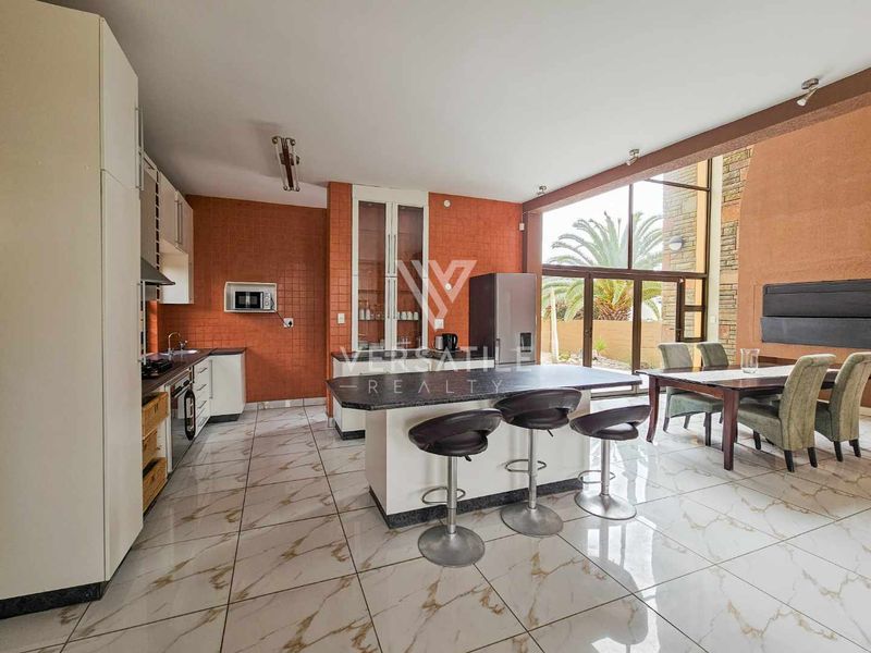 Spacious Multi-Living Home in Hage Heights, Swakopmund - Photo 4