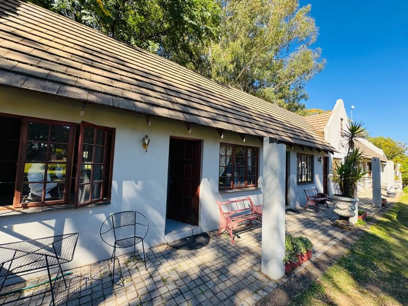 GRAND ESTATE FOR SALE IN FAIRLEAD - Photo 6