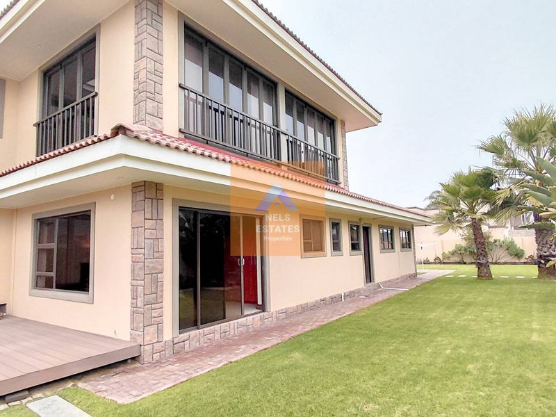 Spacious Home For Sale in Vogelstrand, Swakopmund - Photo 8
