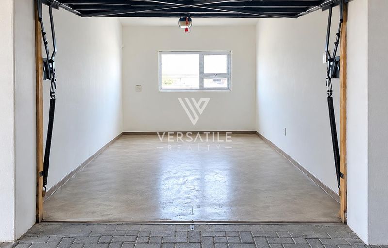 18sqm Garage for Sale – City Centre