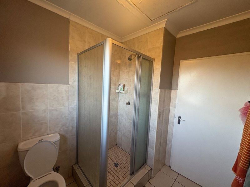 2 Bedroom Home in Parklands Estate - Photo 10