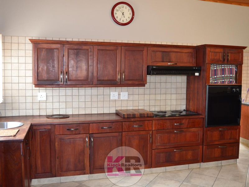 Henties Bay on the Beach. Don't miss out! - Photo 10