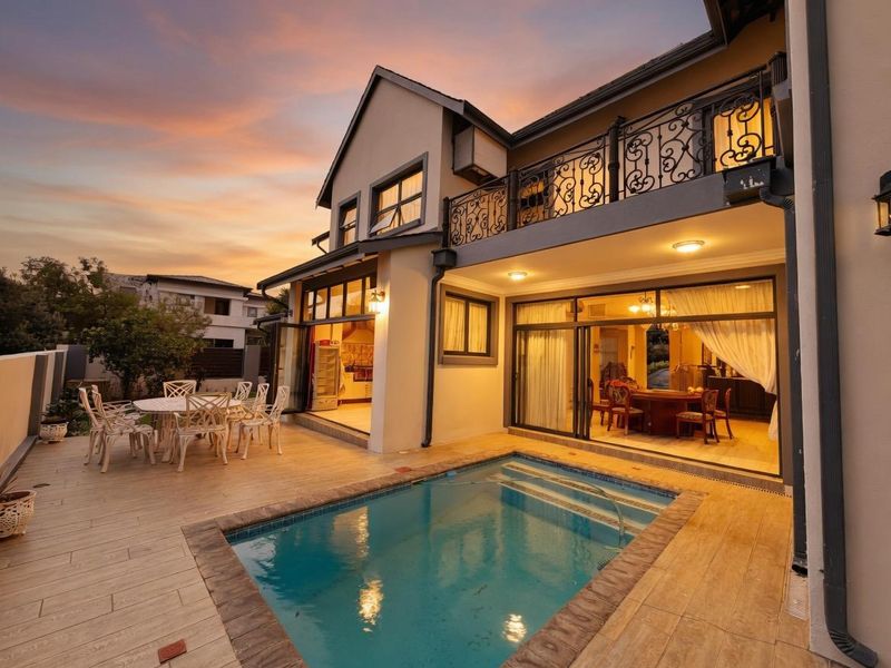 Fully Furnished Five Bedroom Home in Waterfall Country Village Estate - Photo 2