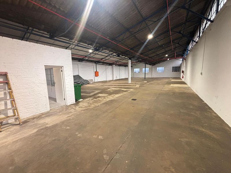 TO LET | INDUSTRIAL UNIT - 549m2 - Photo 4