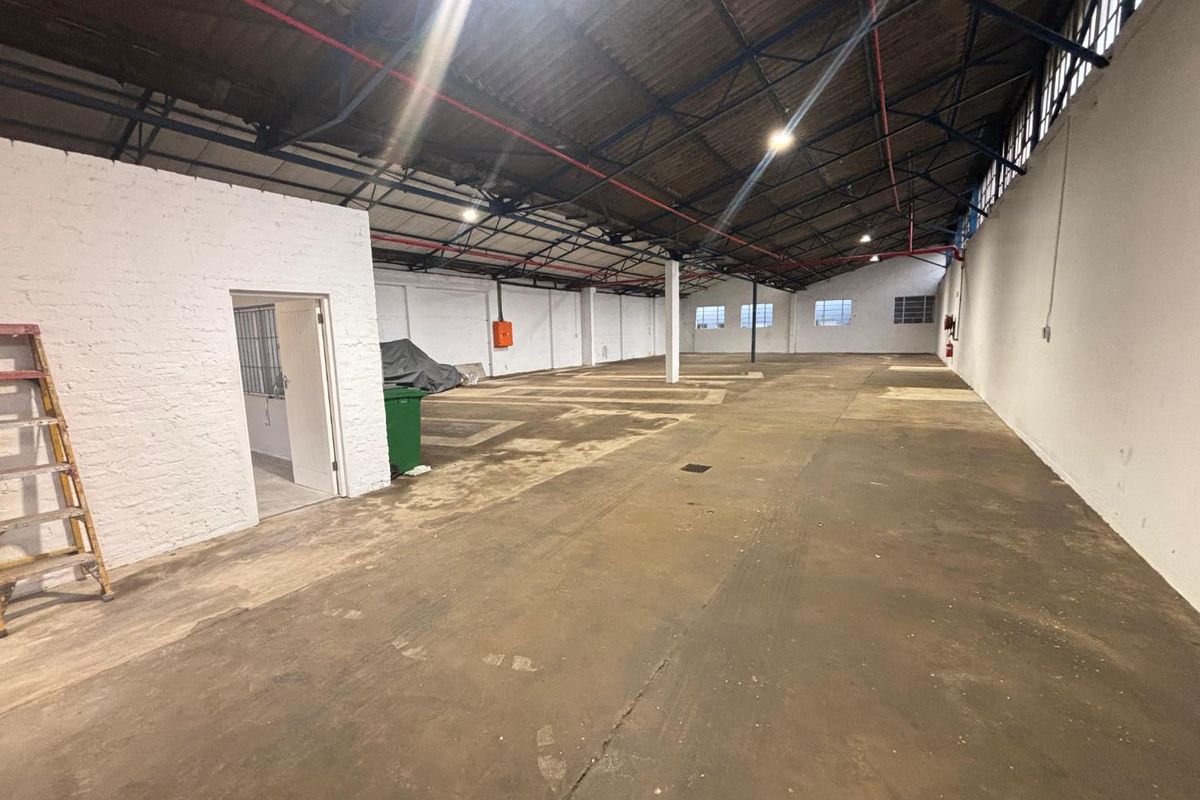 TO LET | INDUSTRIAL UNIT - 549m2 - Photo 4