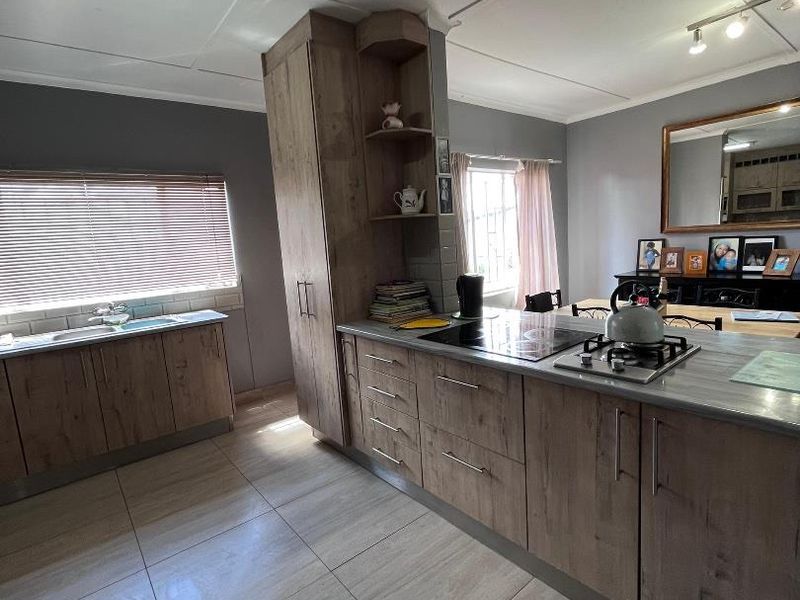 5 bedrooms house for sale in Dorado Park - Photo 8