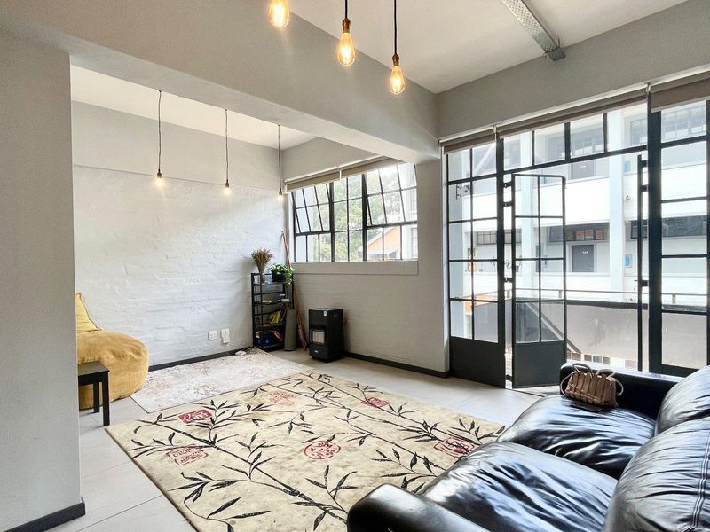 Modern Loft Apartment – The Exchange Lofts, 20 Solomon Street, Braamfontein Werf - Photo 2
