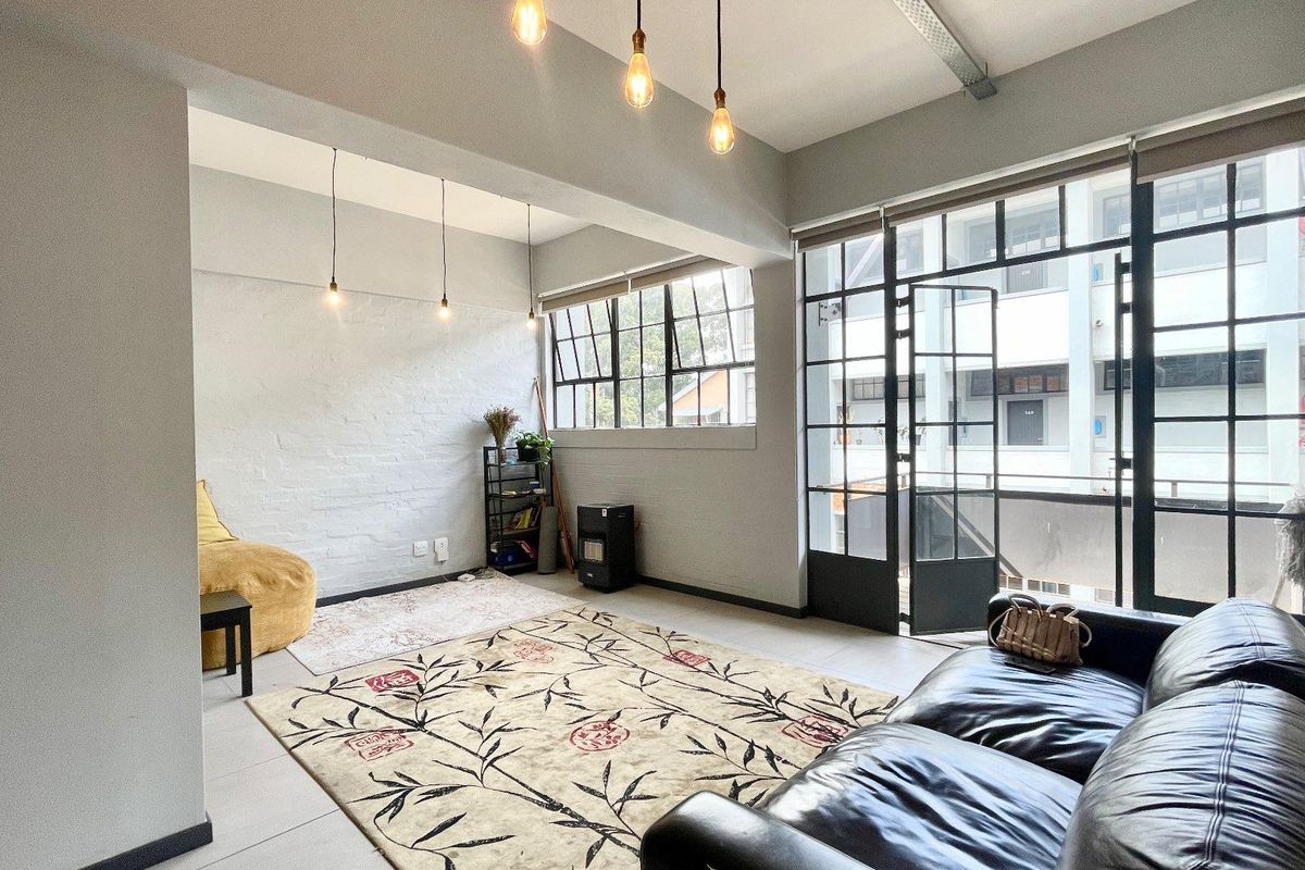 Modern Loft Apartment – The Exchange Lofts, 20 Solomon Street, Braamfontein Werf - Photo 2