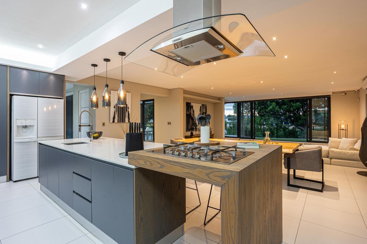 Exquisite North-Facing Home with Breathtaking Golf Course Views! - Photo 5