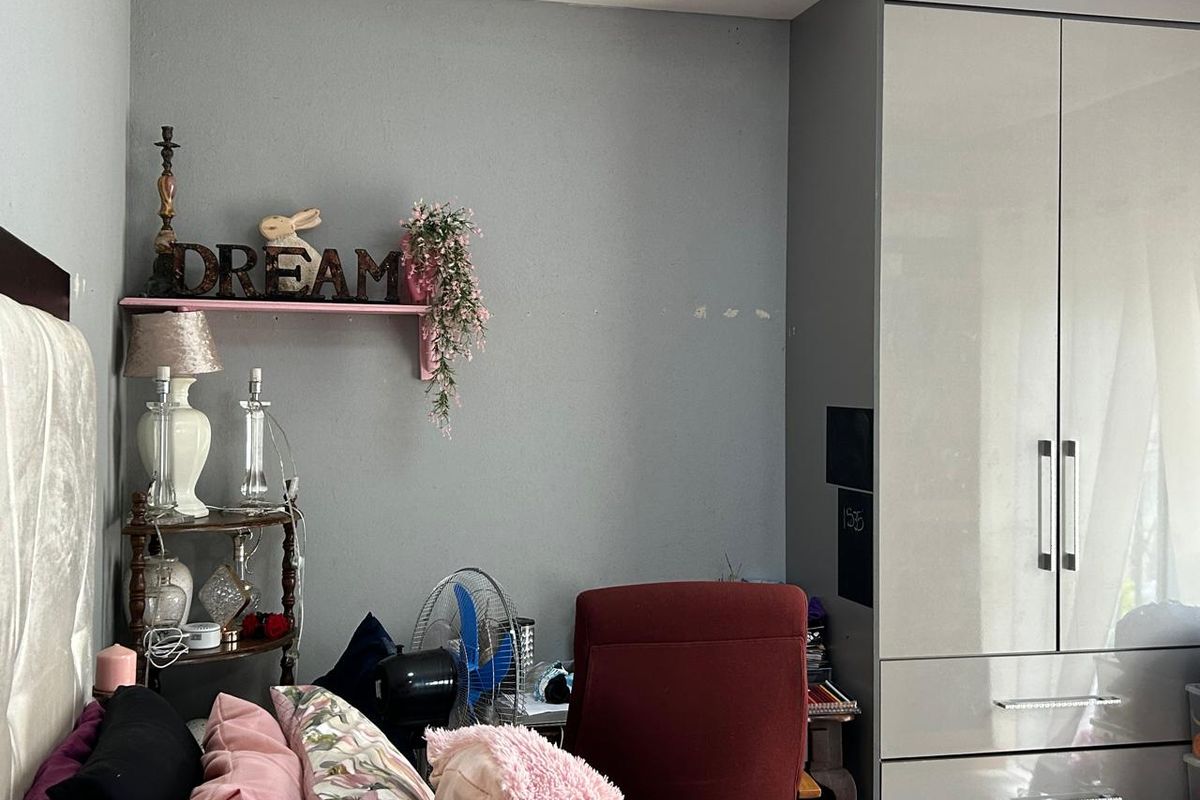 Double Storey 5-Bedroom Home with En-Suites, Balcony & Veranda Views a Stone's Throw from Tzaneen - Photo 4