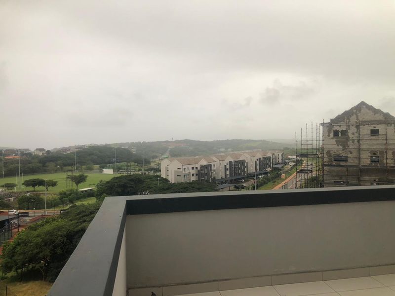 2 Bedroom Apartment to Let in Ballito Central - Photo 8