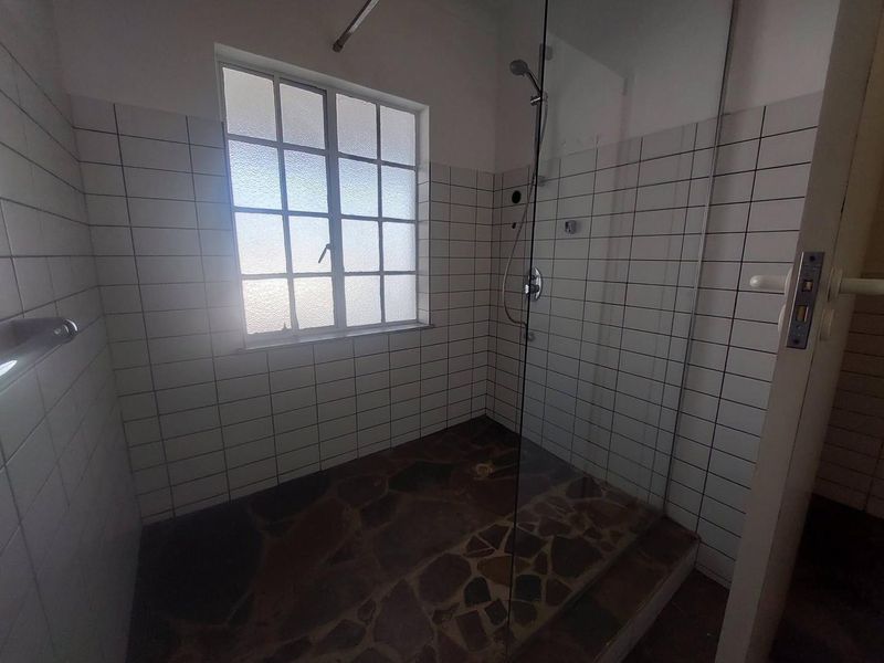 To Let Eros - 2 bedroom backyard flat FULLY FURNISHED - Photo 6