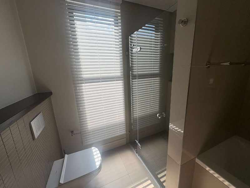 3 Bedroom Townhouse in upmarket complex - Photo 4